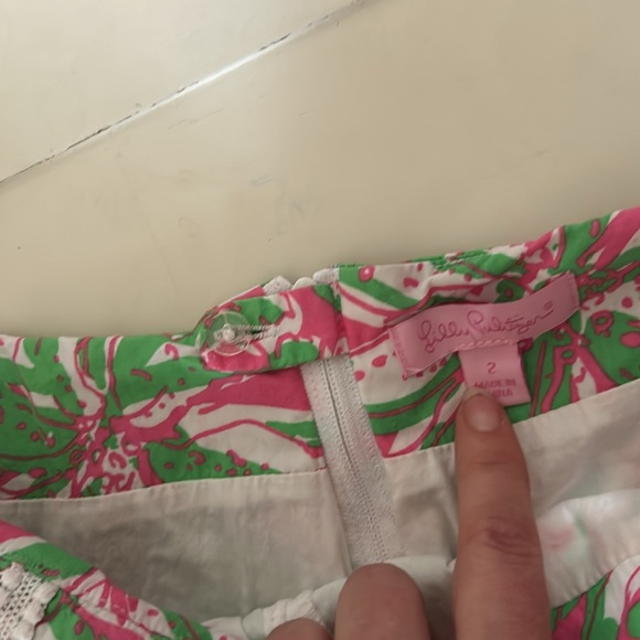 LILLY PULITZER WOMENS PREPPY PINK FLORAL SKORT SKIRT SIZE 2 - Picture 4 of 5